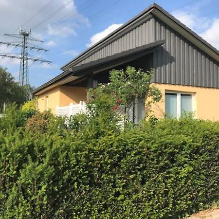 Komfortables Einzelhaus Mit Garten Halstenbek Eksteriør billede