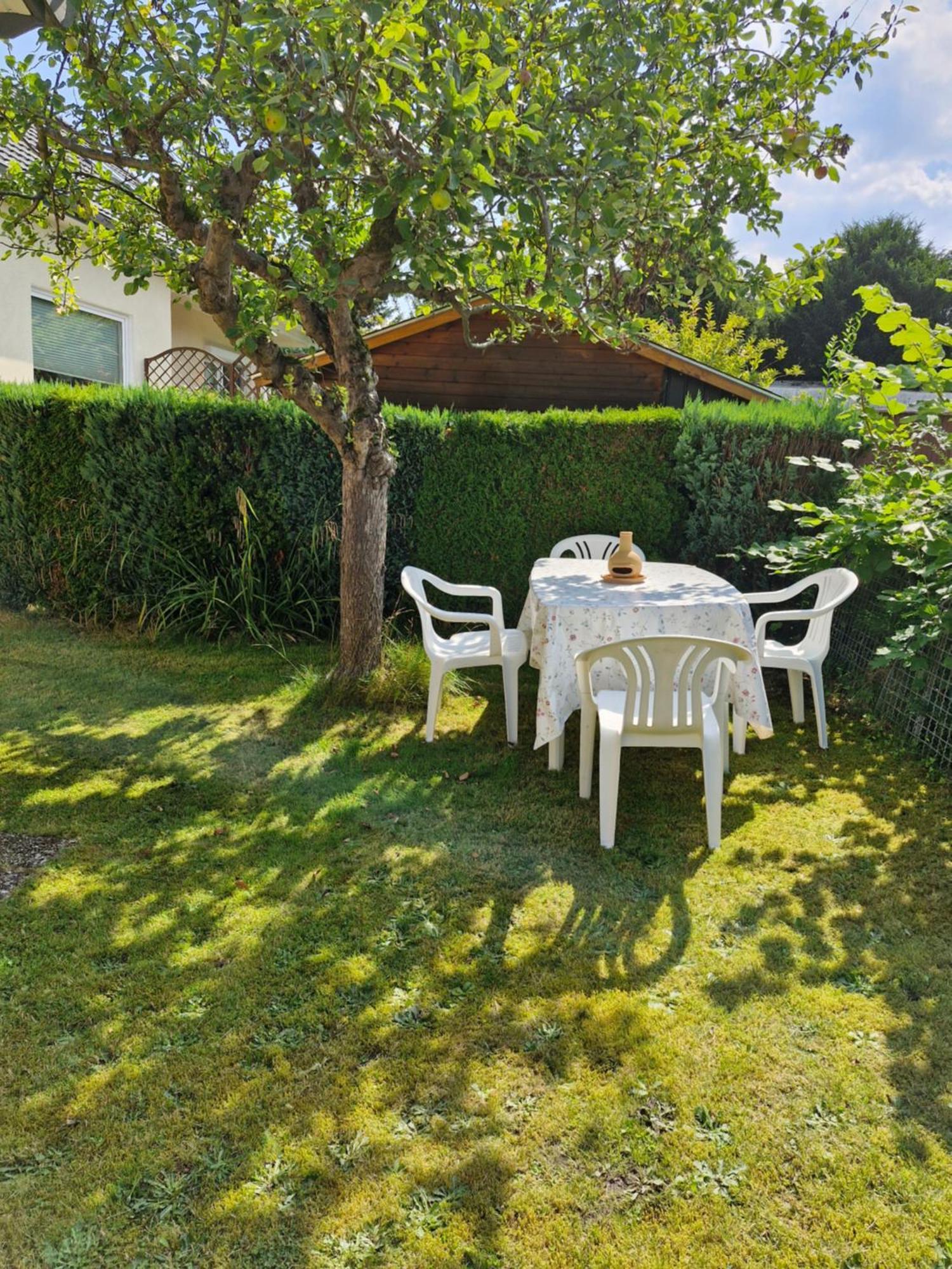 Komfortables Einzelhaus Mit Garten Halstenbek Eksteriør billede